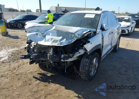 2018 Hyundai Tucson Sel z USA, uszkodzony, nr VIN KM8J3CA43JU766020